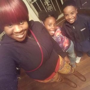 Meet your Posher, Kenyatta